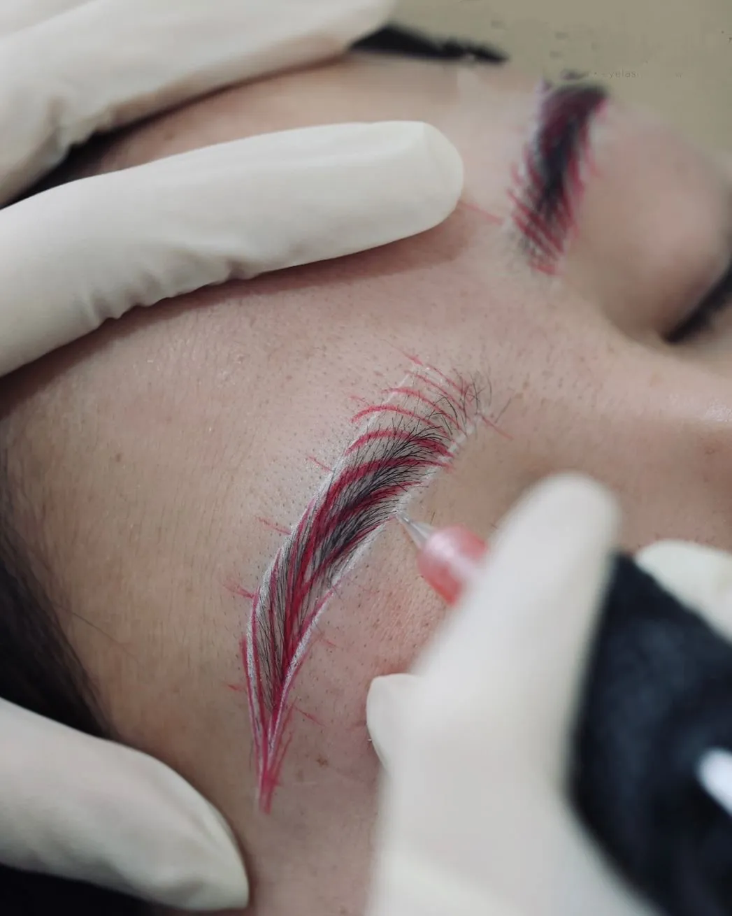 Travel and beauty Australia|How long does an eyebrow course take